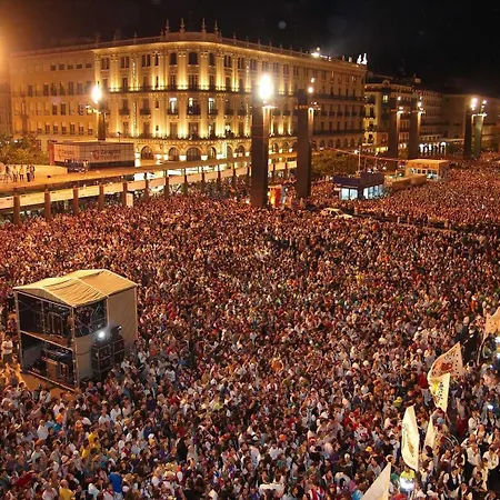 Lägenhet Gran Piso Pleno Centro. Plaza Del Pilar + Desayuno *